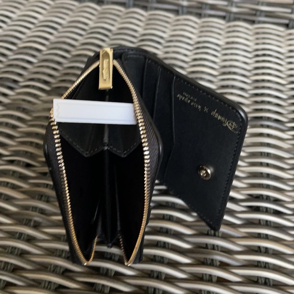 disney x kate spade new york other minnie mouse zip around wallet - Picture 15 of 16